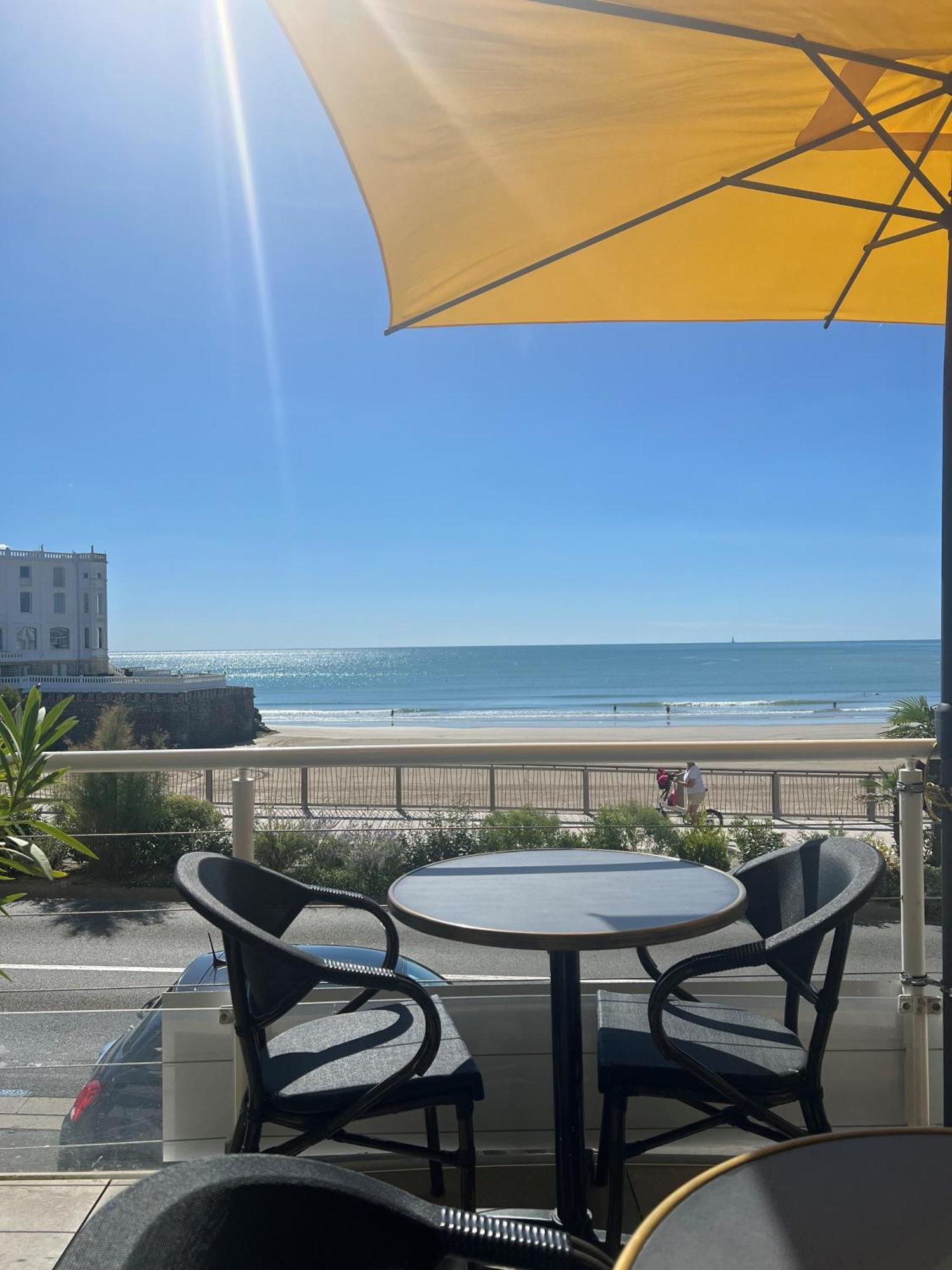 Hotel The Originals Miramar, Royan Pontaillac Экстерьер фото
