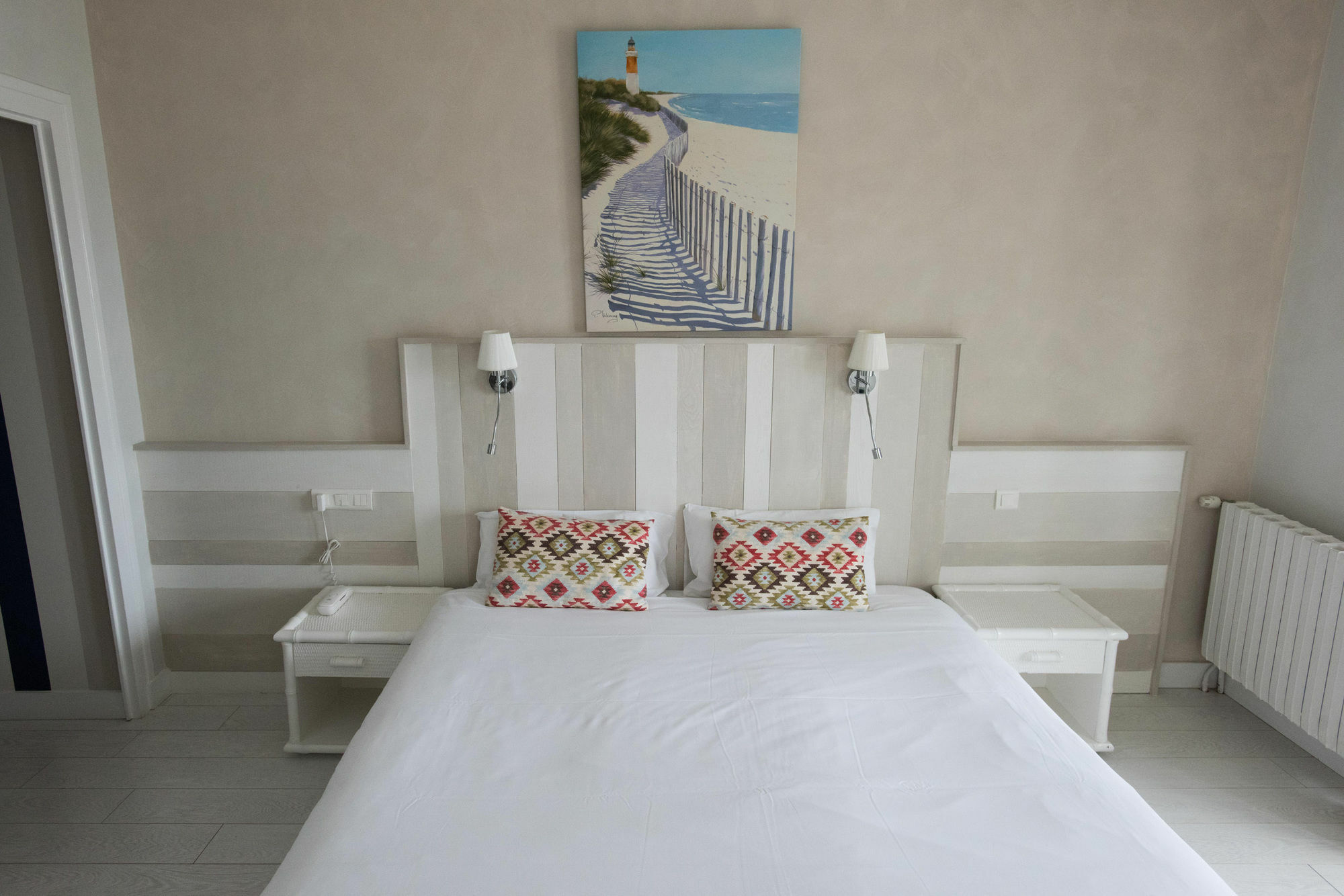 Hotel The Originals Miramar, Royan Pontaillac Экстерьер фото
